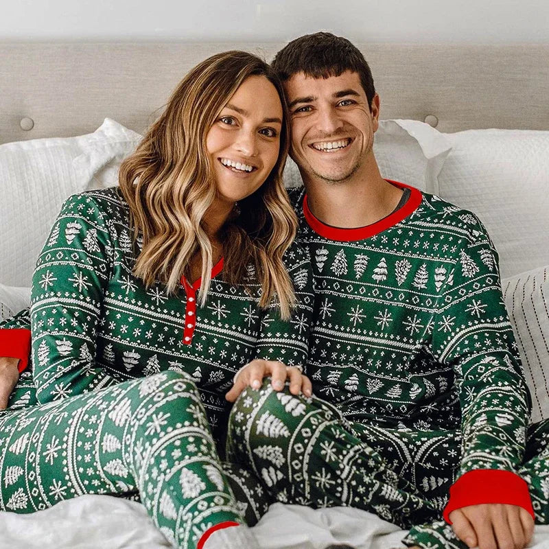 2-Piece Matching Family Christmas Pajamas Set